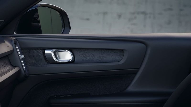 Volvo EX40 bild 11