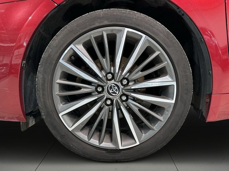 Toyota Avensis bild 14