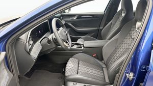 Volkswagen Passat bild 8