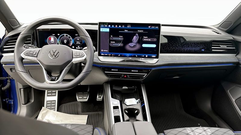 Volkswagen Passat bild 10