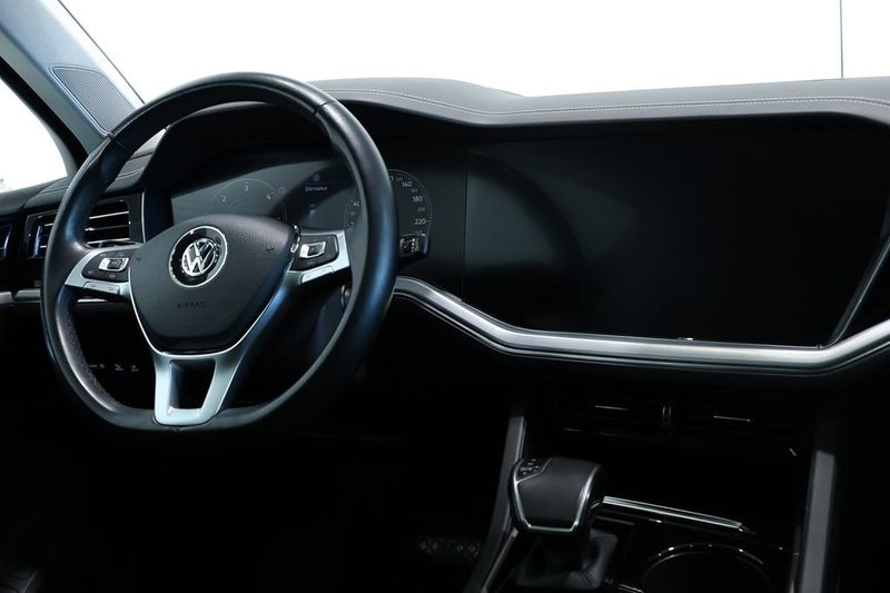 Volkswagen Touareg bild 8