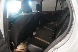 BMW X1 bild 8