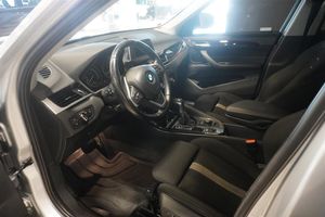 BMW X1 bild 2