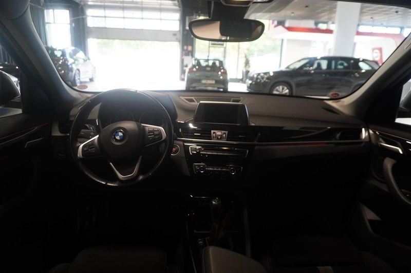 BMW X1 bild 9
