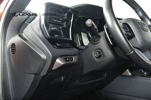 Lexus RX bild 12