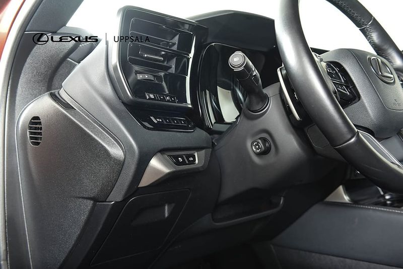 Lexus RX bild 12