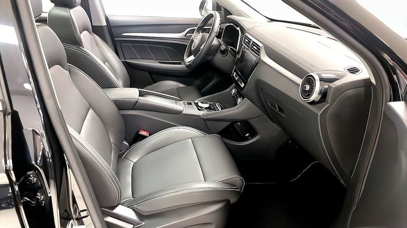 MG ZS EV bild 3