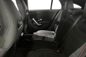 Mercedes CLA200 bild 10