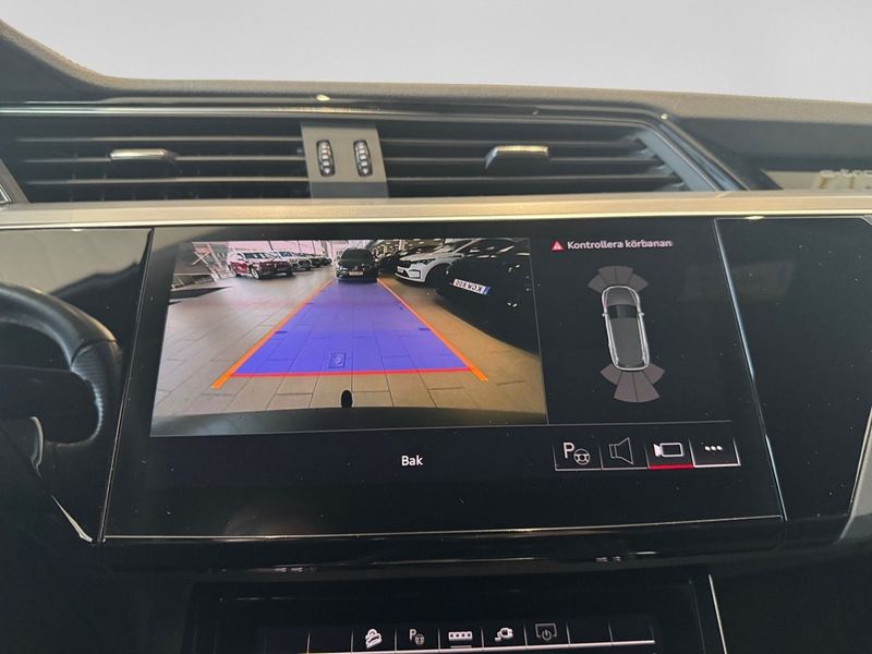 Audi Q8 e-tron bild 8