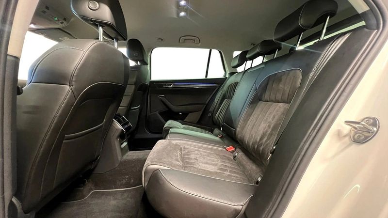 Skoda Superb bild 11