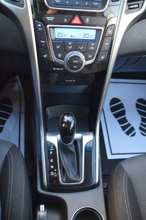Hyundai i30 bild 13