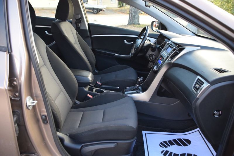 Hyundai i30 bild 9