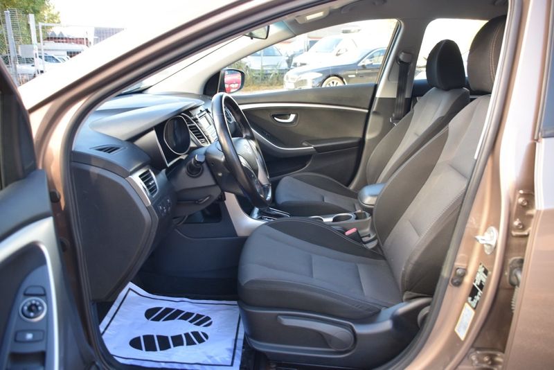 Hyundai i30 bild 8
