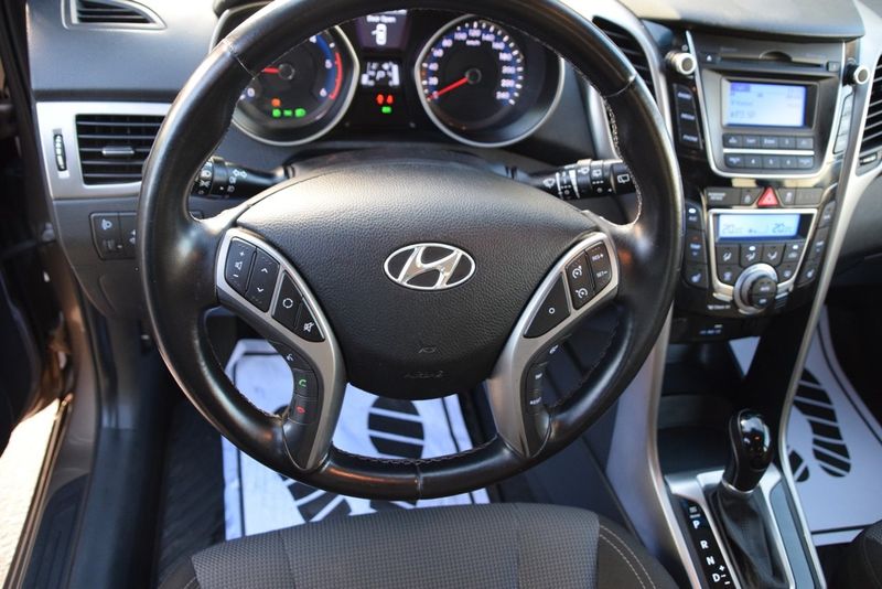 Hyundai i30 bild 15