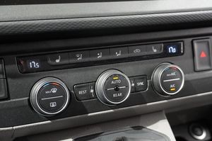 Volkswagen Caravelle bild 17