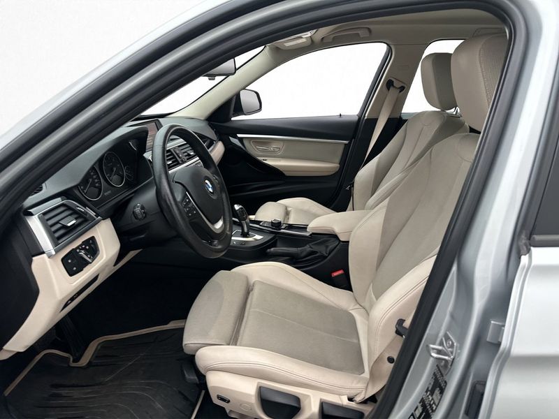 BMW 320 bild 11