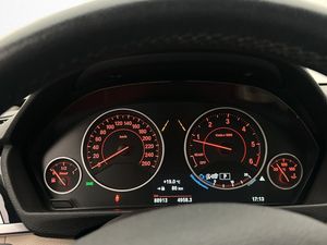 BMW 320 bild 14