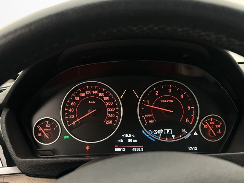 BMW 320 bild 14