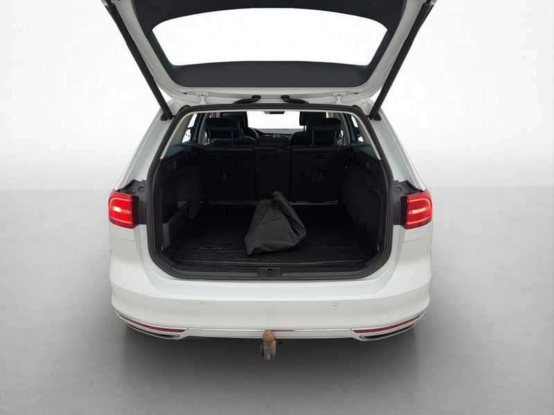 Volkswagen Passat bild 28