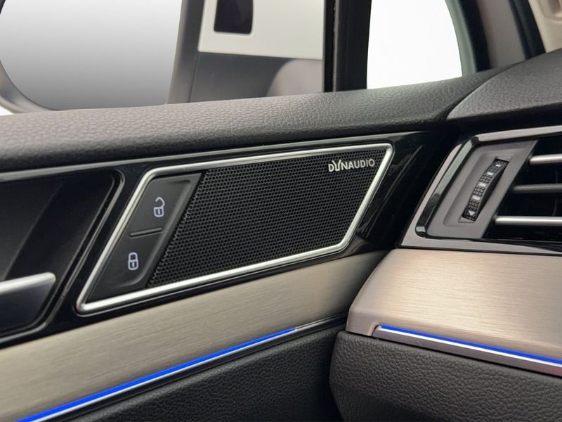 Volkswagen Passat bild 12
