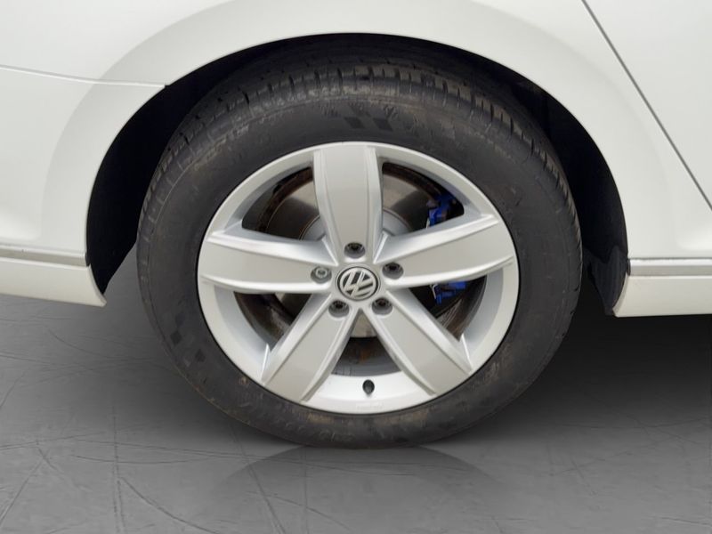 Volkswagen Passat bild 32