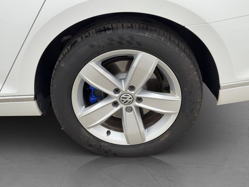 Volkswagen Passat bild 33