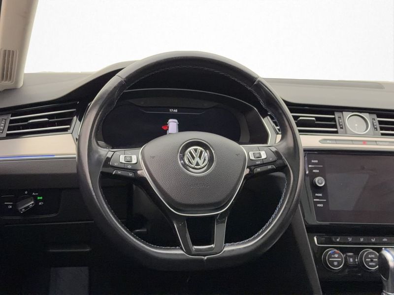 Volkswagen Passat bild 13