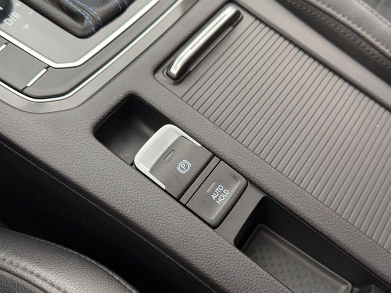 Volkswagen Passat bild 19