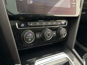 Volkswagen Passat bild 23