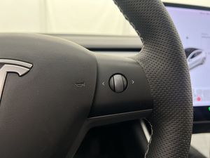 Tesla Model 3 bild 16