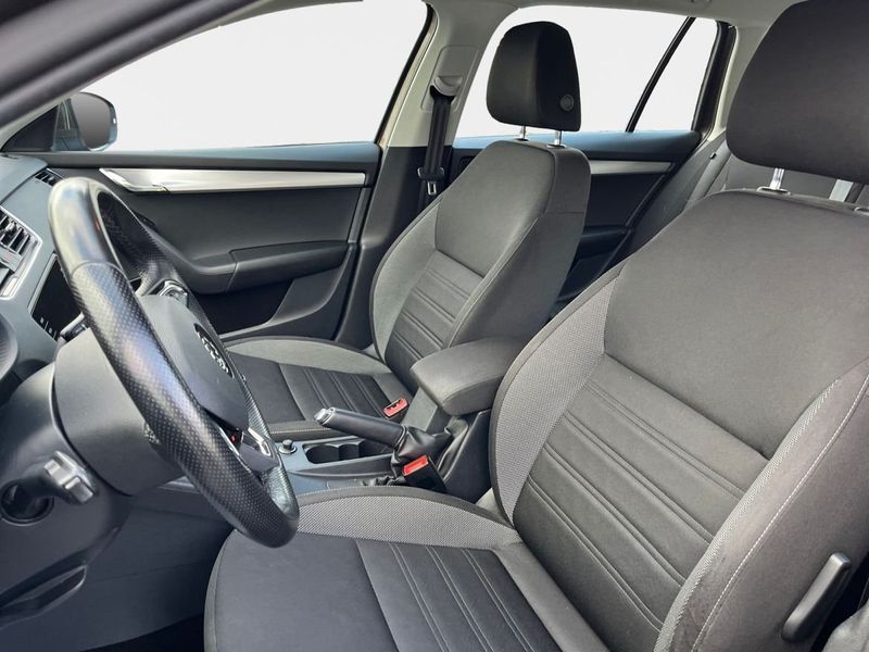 Skoda Octavia bild 10