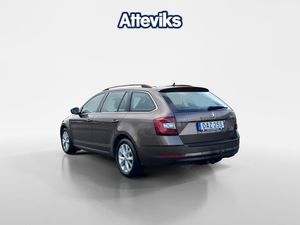 Skoda Octavia bild 5