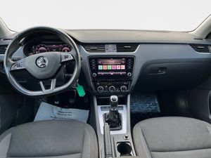 Skoda Octavia bild 12