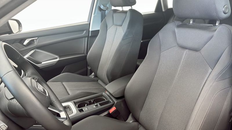Audi Q3 bild 8
