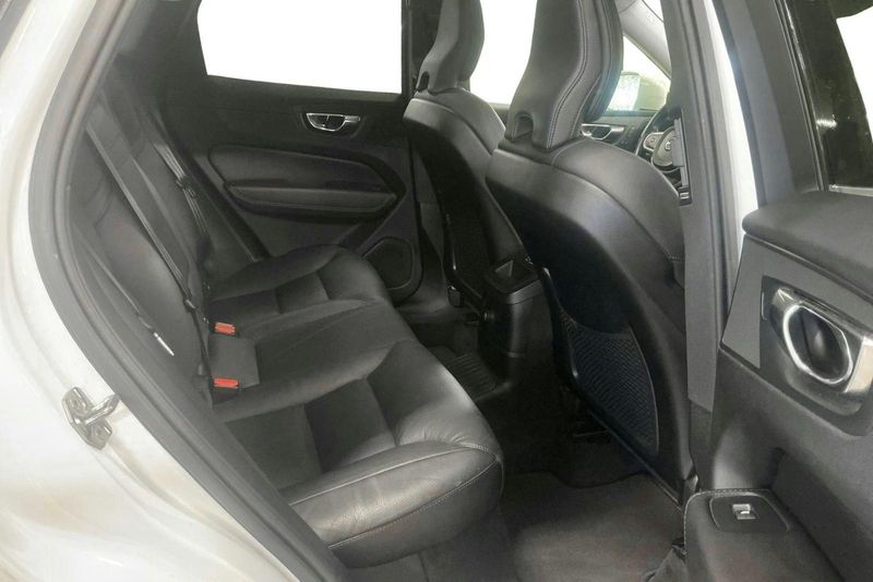 Volvo XC60 bild 8
