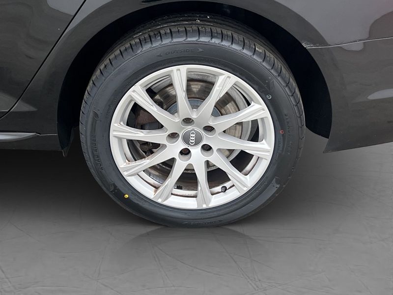 Audi A4 bild 24