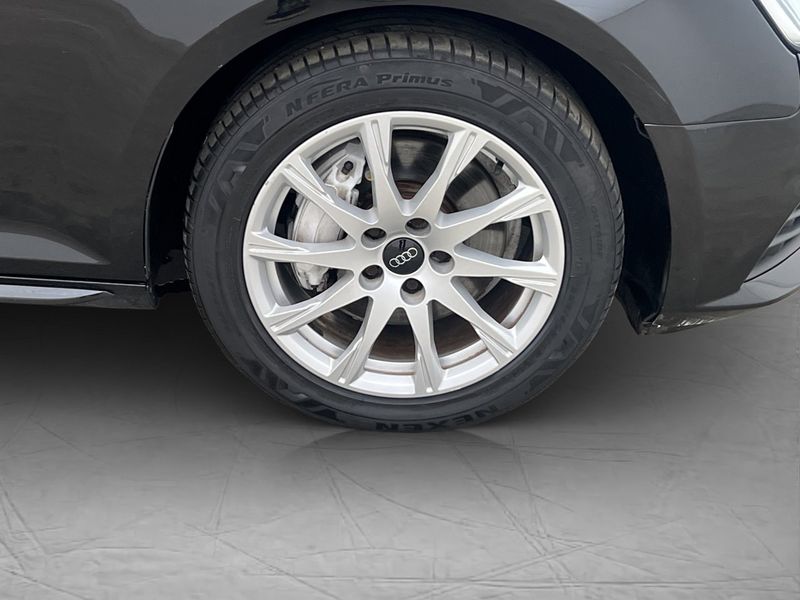 Audi A4 bild 26