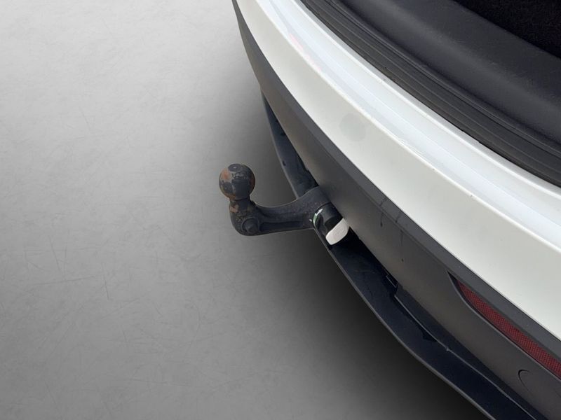 Tesla Model Y bild 14