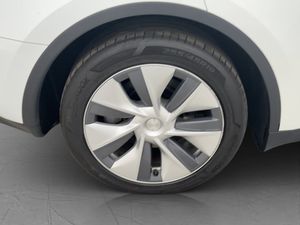Tesla Model Y bild 34