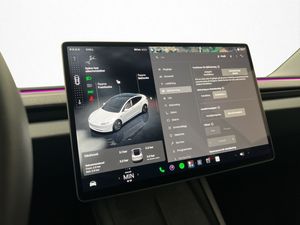 Tesla Model 3 bild 24