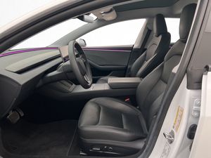 Tesla Model 3 bild 13