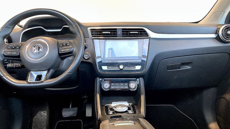 MG ZS EV bild 7