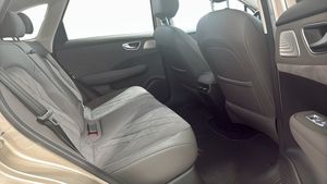 MG S6 EV bild 5
