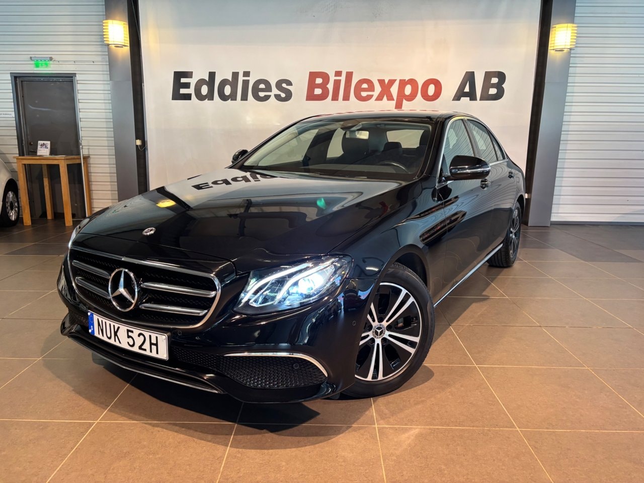 Mercedes E200