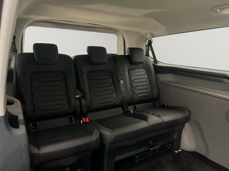 Ford Tourneo Custom bild 13