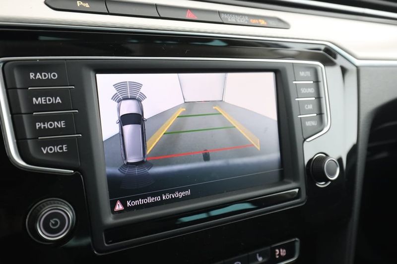 Volkswagen Passat bild 23