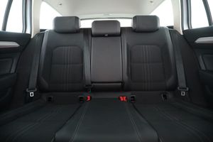 Volkswagen Passat bild 16