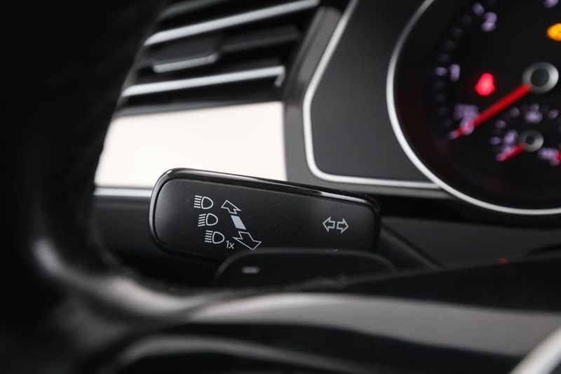 Volkswagen Passat bild 36