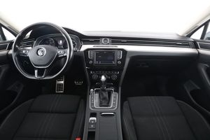 Volkswagen Passat bild 13