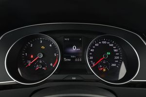 Volkswagen Passat bild 20